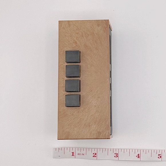 70s VINTAGE PERPETUAL CALENDAR - Picture 6 of 7